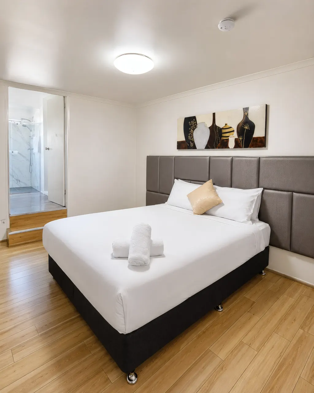 Family Room Apartment private ensuite with marble-tiled shower